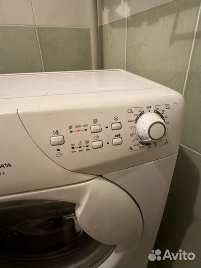 Стиральная машина узкая Candy holiday 104 F