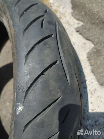 Резина спорт тур Metzeler Roadtec Z8 120 70 17