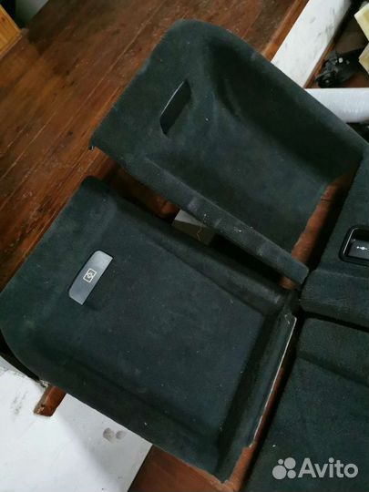 Bmw x5 e70 lci обшивка багажника 4шт