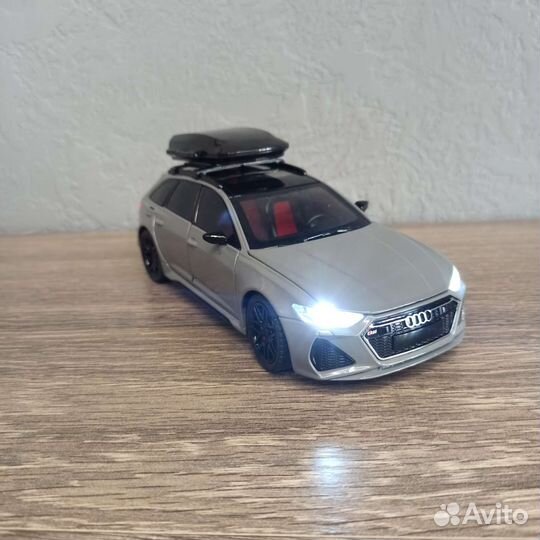 Машинка инерционная металлическая Audi rs 6