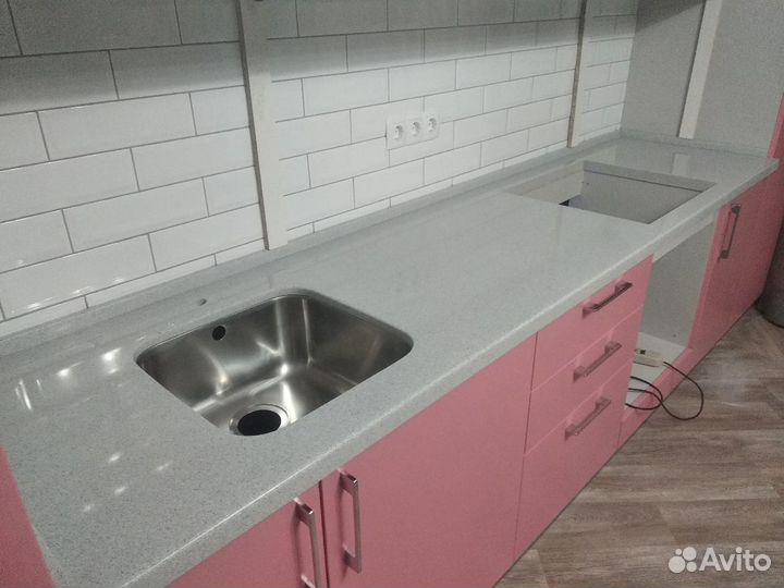 Столешница из искусственного камня с мойкой