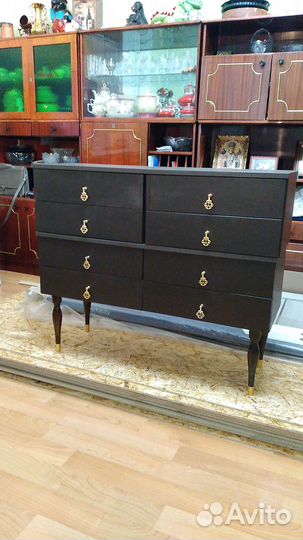 Тумба прикроватная