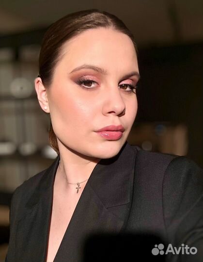 Прическа макияж укладка