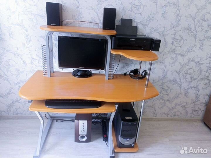 Компьютерный стол бу