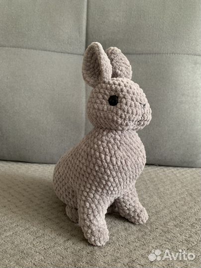 Плюшевый заяц символ года