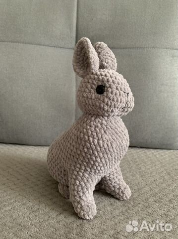 Плюшевый заяц символ года