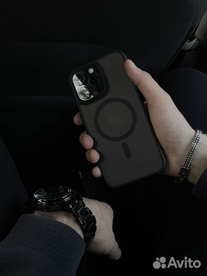 Чехол на iPhone 14 pro max противоударный