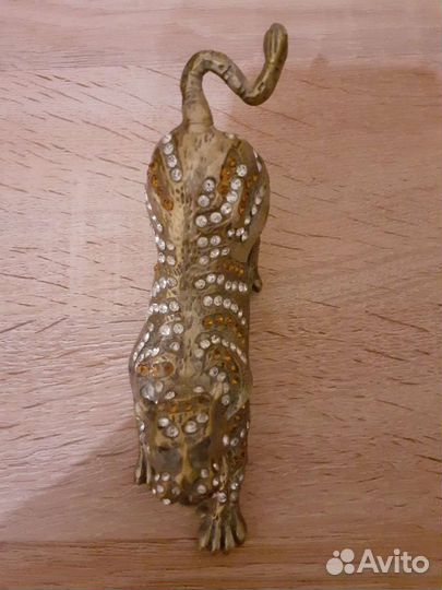 Шкатулка в виде тигра