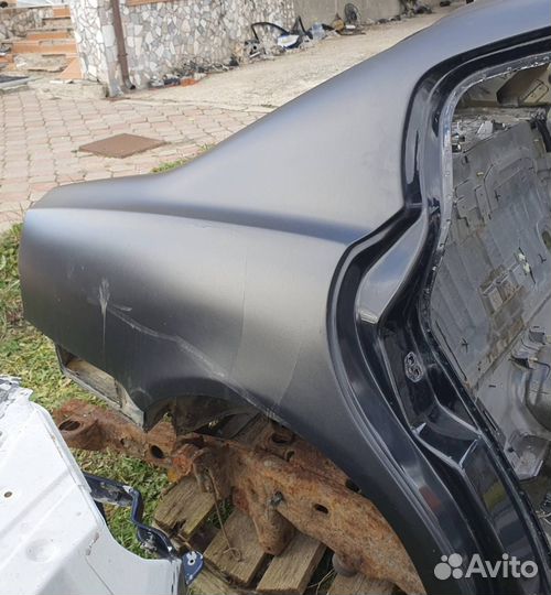 Мазерати зад R крыло Maserati Quattroporte 5