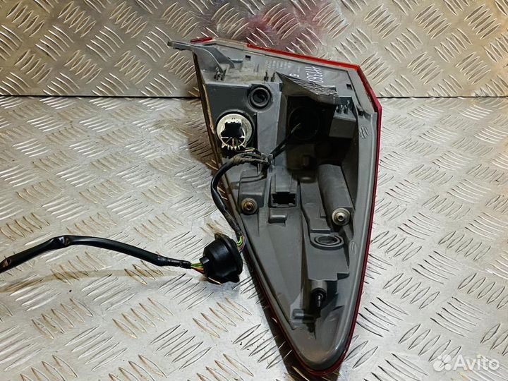 Фонарь задний наружный левый Honda Civic FK (9 gen