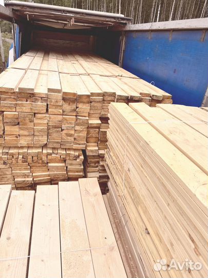 Доска обрезная из сосны