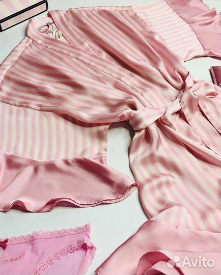 Халат Victoria's Secret