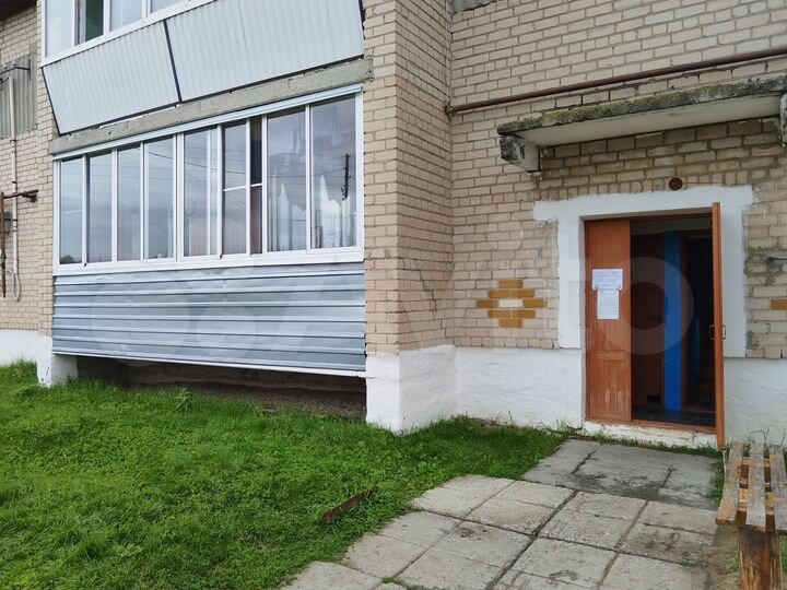 3-к. квартира, 64 м², 1/2 эт.