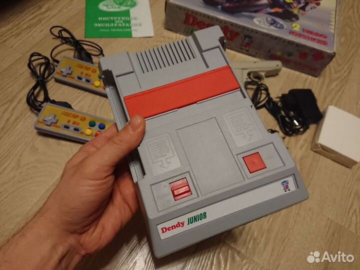 Dendy junior (В коробке с пистолетом)