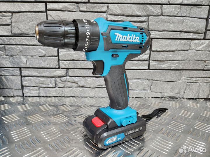 Дрель шуруповерт Makita 48V с набором