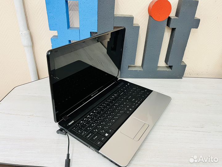 Универсальный ноутбук для работы