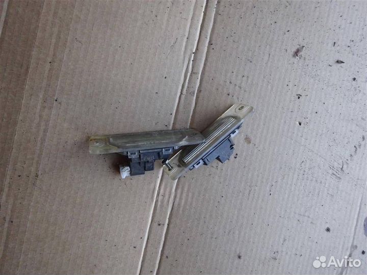 Фонарь номерного знака Nissan Almera N15 1995-2000