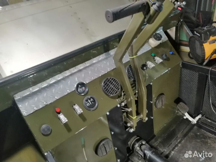 Вездеход гусеничный