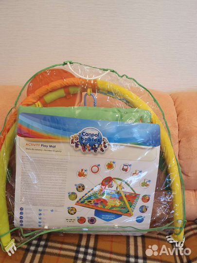 Развивающийся коврик