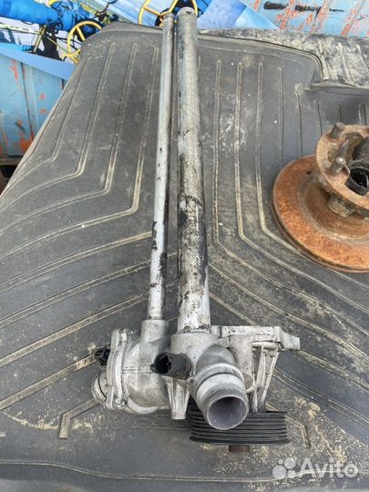 Помпа на х5е53