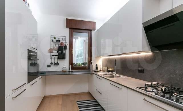 4-к. квартира, 85 м² (Италия)