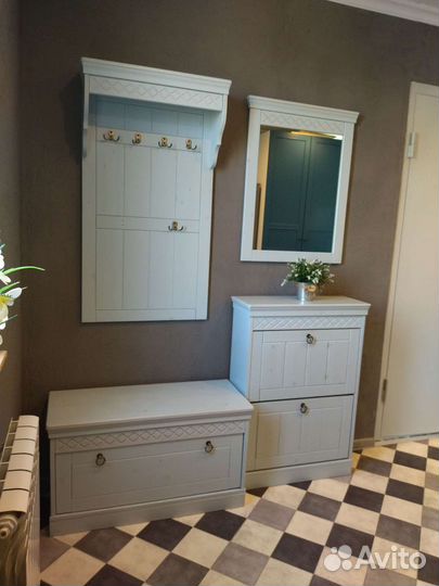 Прихожая из массива Белоруссия