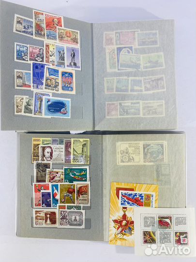 Маленький альбом с почтовыми марками СССР