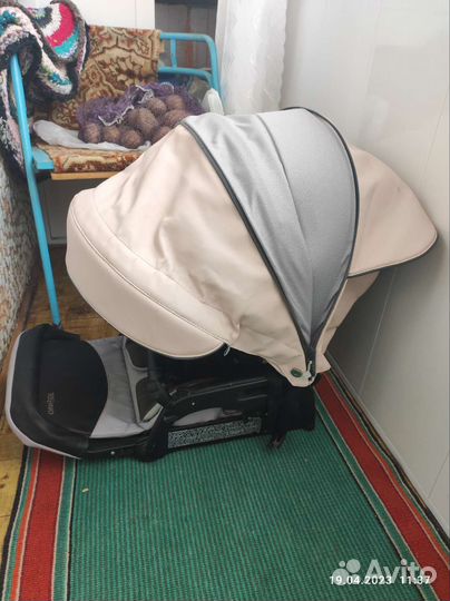 Коляска 3 в 1