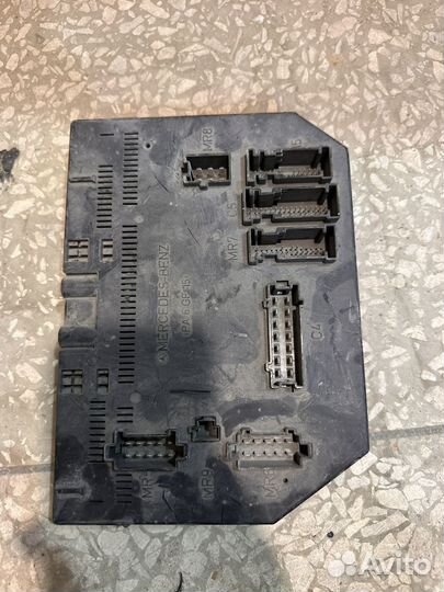 Блок управления Sam Mercedes W221