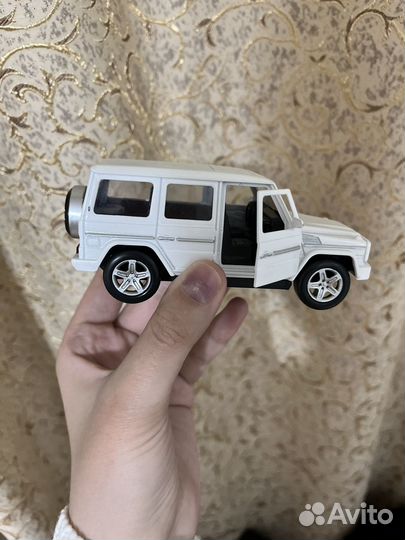 Моделька mercedes g-класс