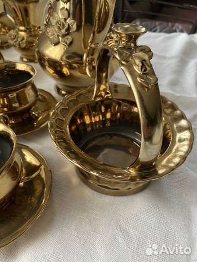 Винтажный кофейный чайный сервиз золотой