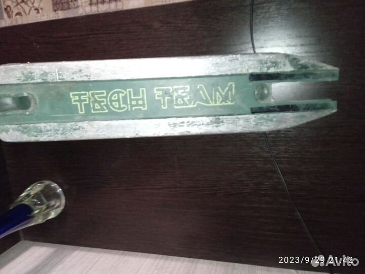 Дека для трюковова самоката течтим