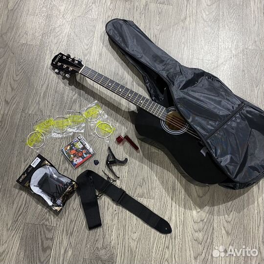 Гитара с комплектом для начинающего (Разные цвета)