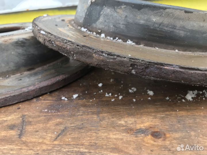 Диск тормозной задний Kia Rio 3 Hyundai Solaris