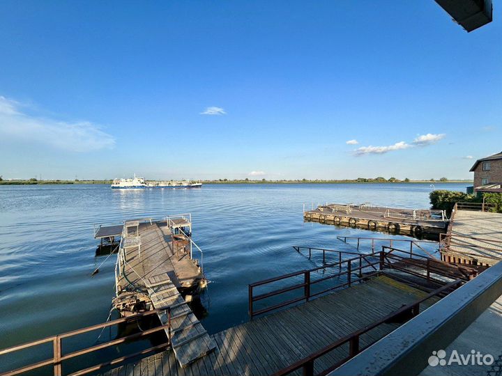Рыболовная база