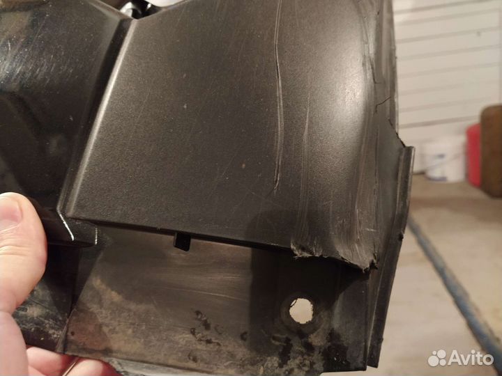 Mazda CX-9 бампер переднийtk9550031k8p