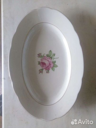 Блюдо фарфоровое гдр