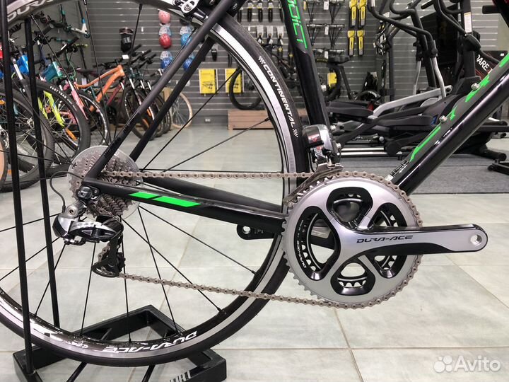 Шоссейный велосипед Scott Addict Team Dura Ace Di2