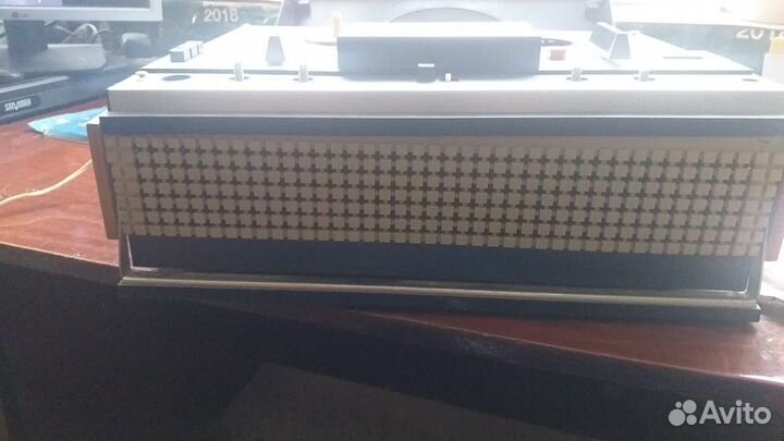 Катушечный магнитофон снежеть 203