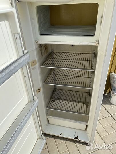 Холодильник ЗИЛ