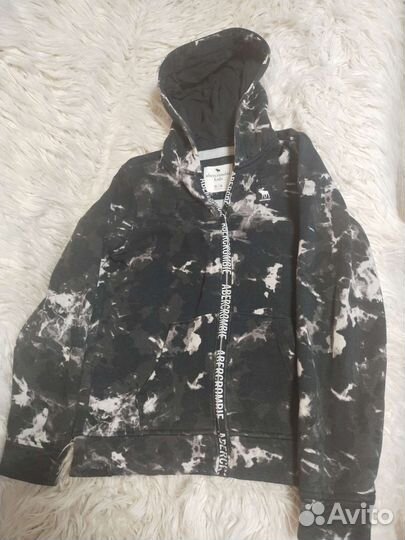 Джинсы, куртка, кофта