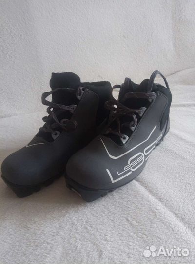 Лыжные ботинки 39
