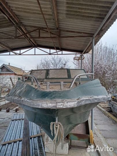 Продаю катер