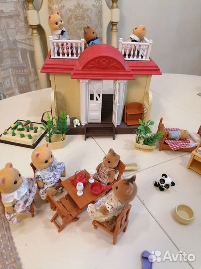 Продам детский домик Sylvanian Families