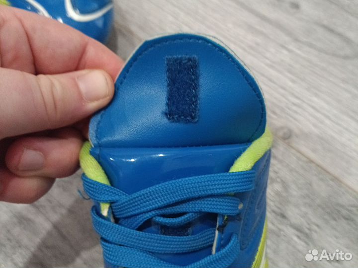 Детские футбольные бутсы 32 размер