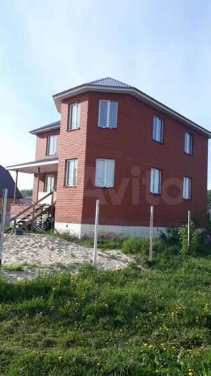 Дом 148 м² на участке 10 сот.