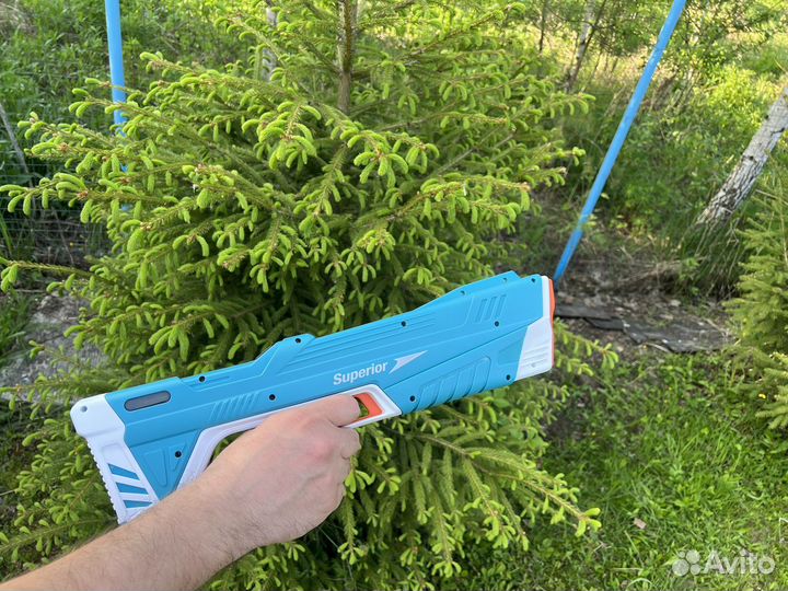 Водный пистолет электрический