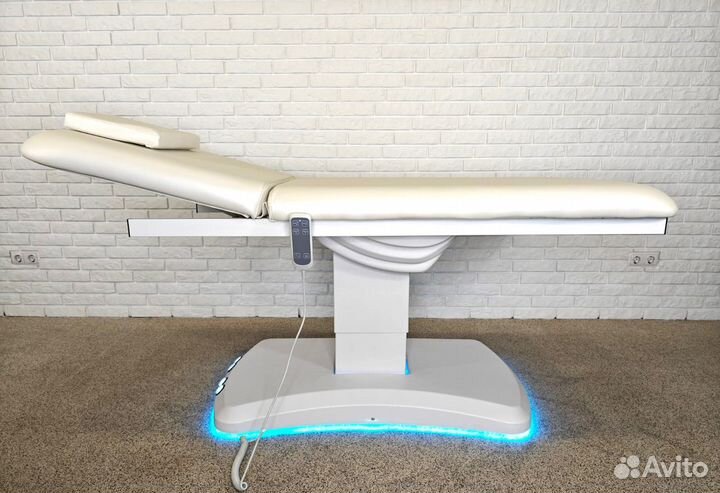 Массажный стол Oscar, 2 мотора, с подогревом