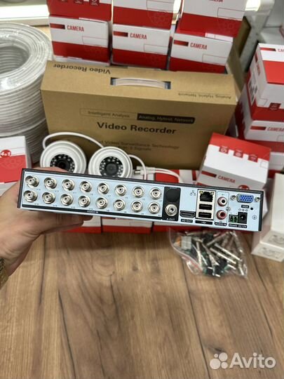 Готовый комплект видеонаблюдения 16 купольных