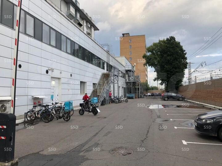 Продам торговое помещение, 137 м²